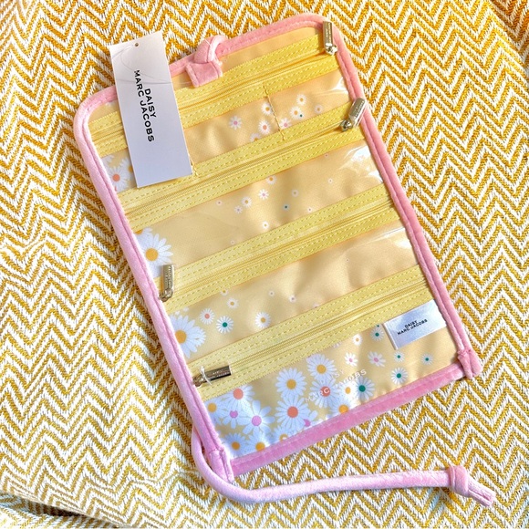 Marc Jacobs Yellow and Pink Jewelry Roll Makeup Travel Organizer accessories - Picture 2 of 7